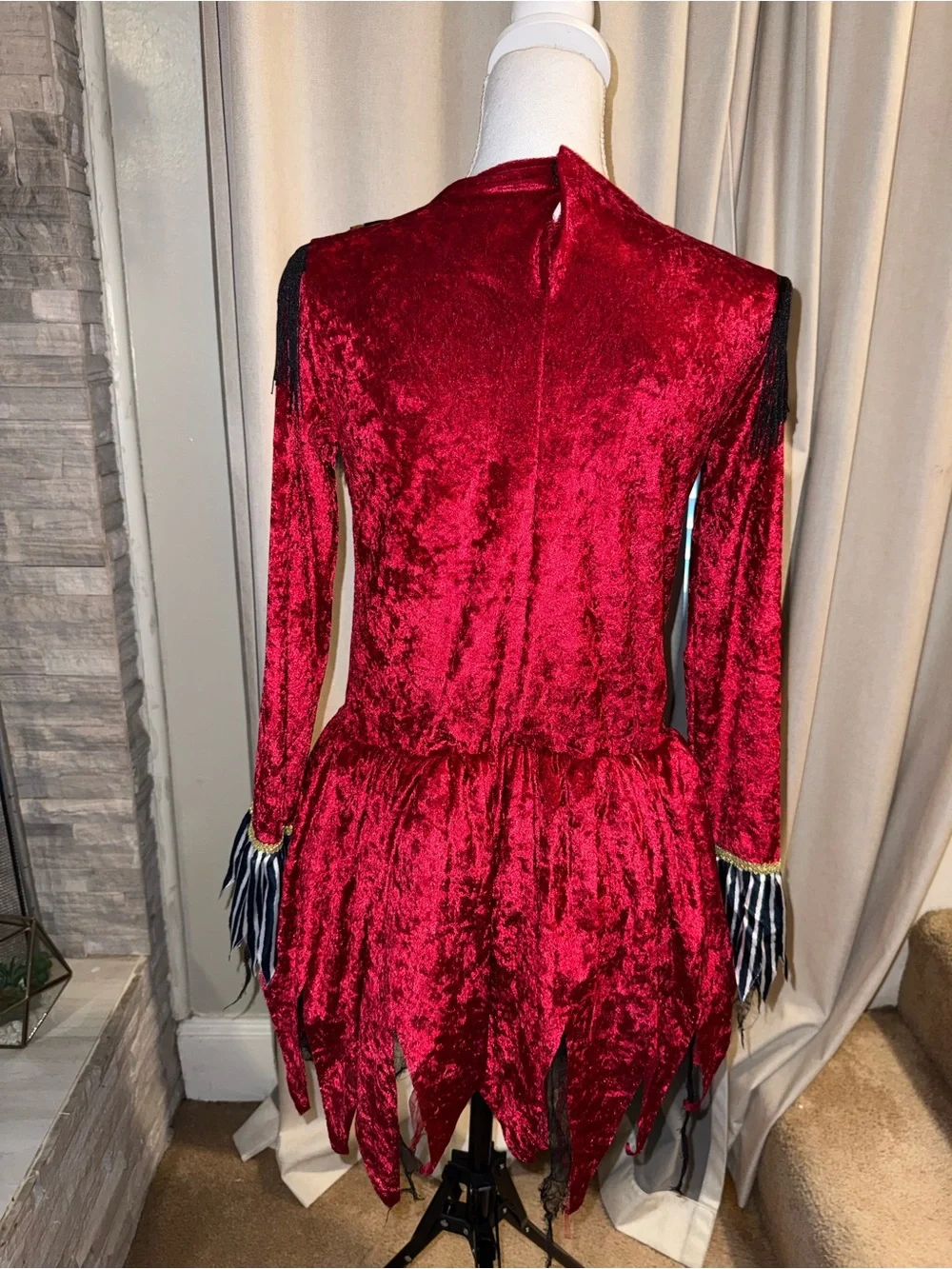 Spirit Halloween Dark Ringmaster Costume S/M